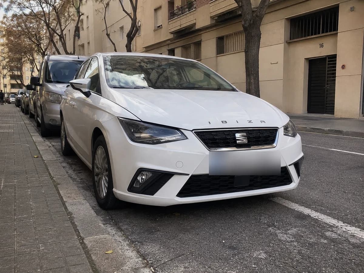 SEAT Ibiza branco